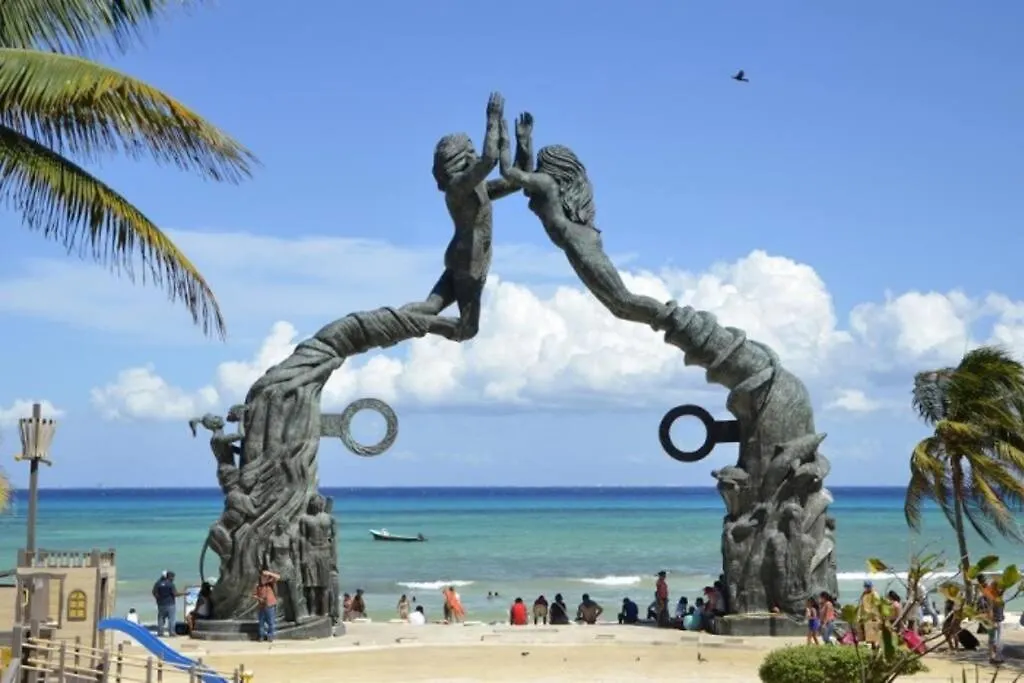 Casa Bonita A Dos Calles Del Mar Playa del Carmen 0*,  Meksyk